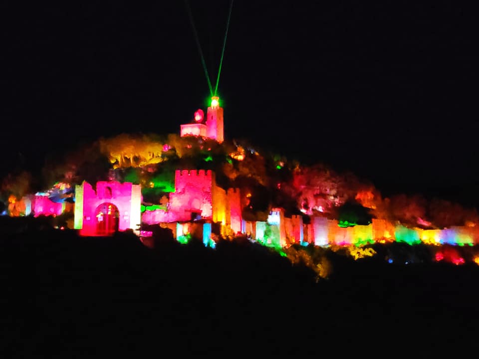The Laser Light Show is one of the most popular things to do in Veliko Tarnovo. You can get a great view and watch it for free on the steps of the Orthodox Church. It only runs on Holidays but that's actually still surprisingly ofter throughout the Year.