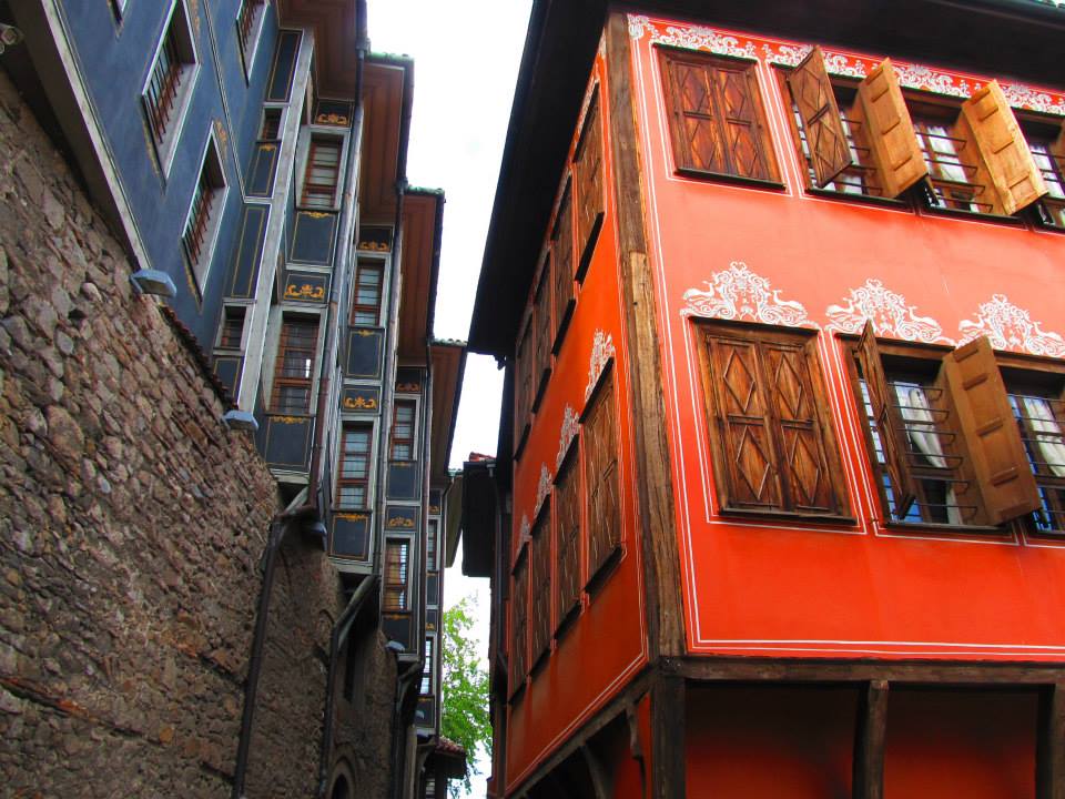 Plovdiv old townn. The Heart of Thrace is not just history. The present day outlook of the city is not less versatile and attractive. The modern face of the city is complemented by its green spaces, represented mainly by the renowed city hills.