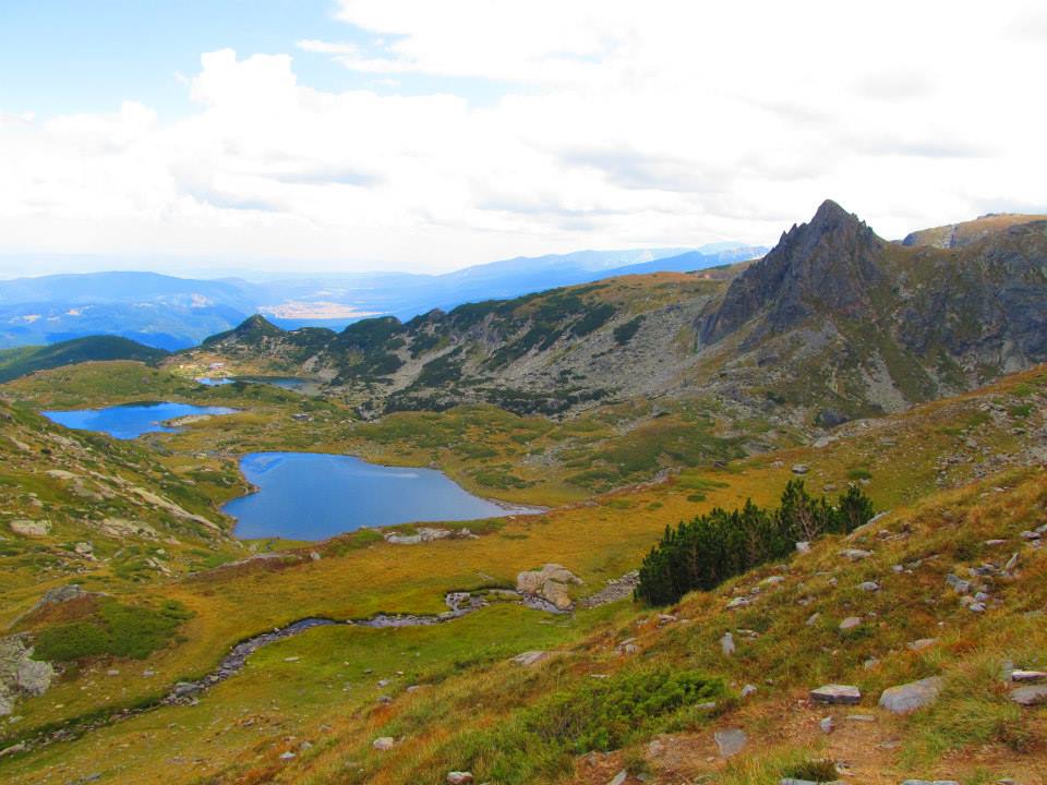 The Lakes are located in Rila Mountain – the highest on the Balkans. A mountain ridge above them called the Lake Mount offers the best Panoramic view to all the lakes.